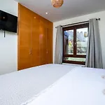 El Rincon De Chimenea Vistas Y Garaje